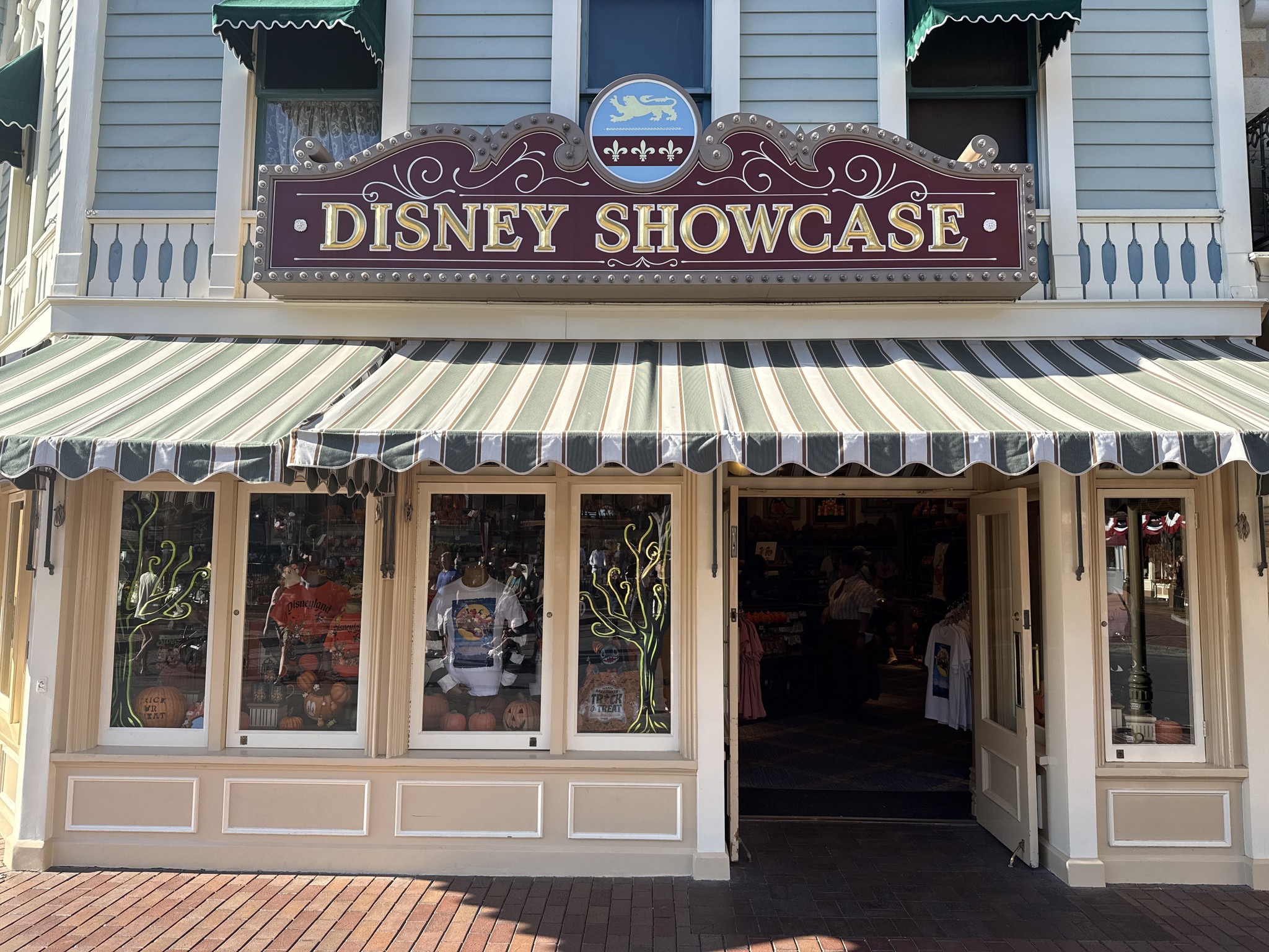 Disney Showcase